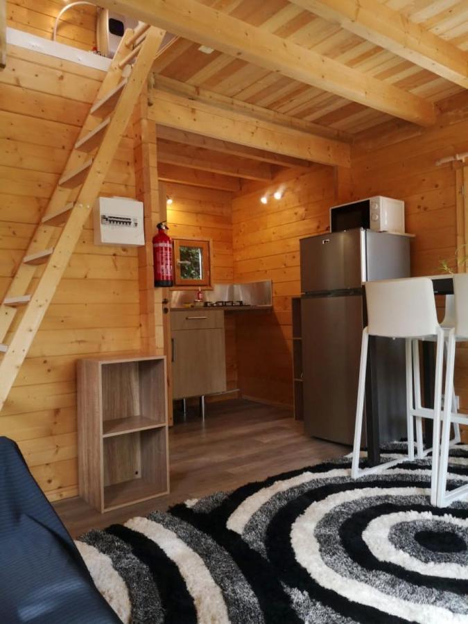 Le Petit Chalet De Nimes Shantay Youstay Kültér fotó